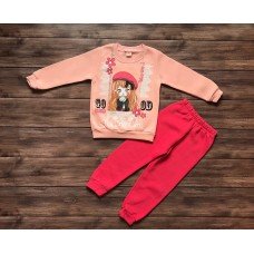 Костюм для дівчинки.